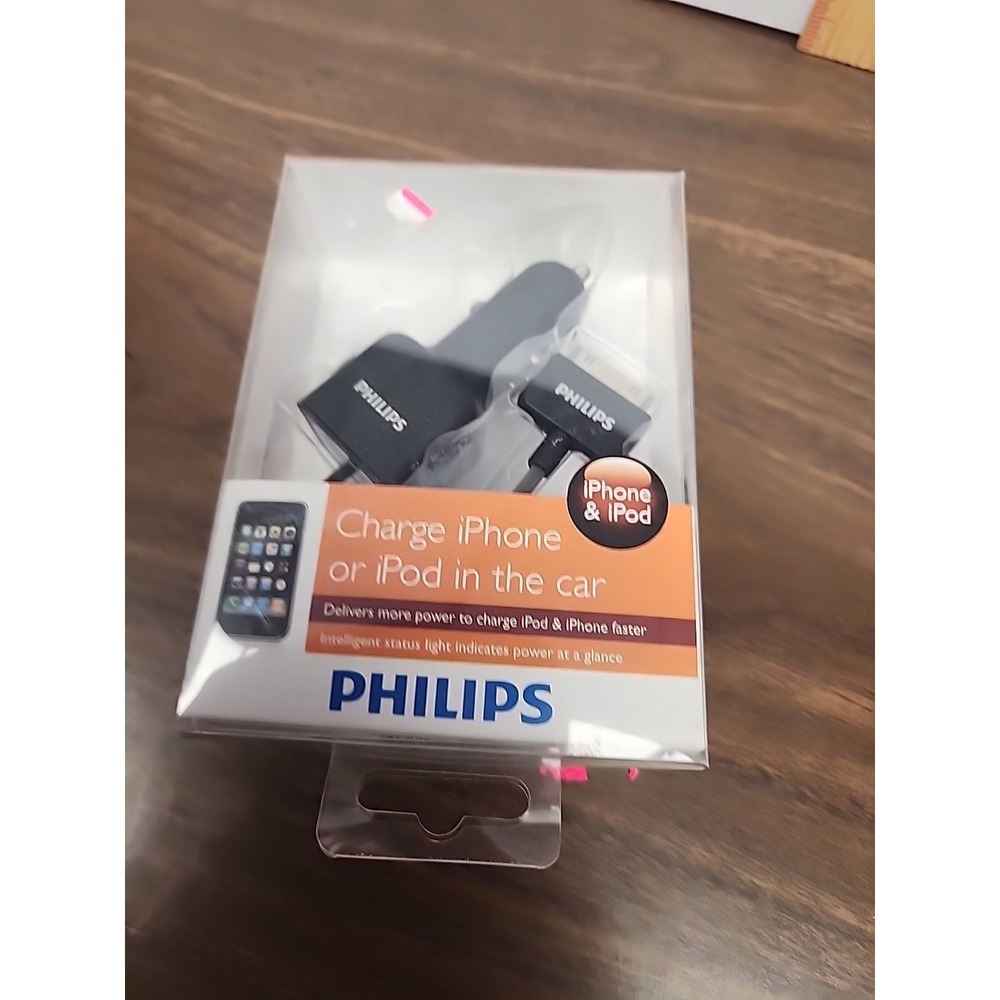 Philips Fast Charging in the car iPhone & iPod - new in box.